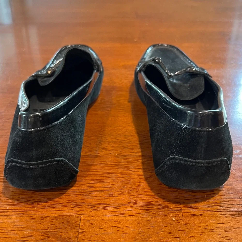 Donald Pliner Black Suede Patent Trim Loafer Flats‎ Women's Size 7.5M